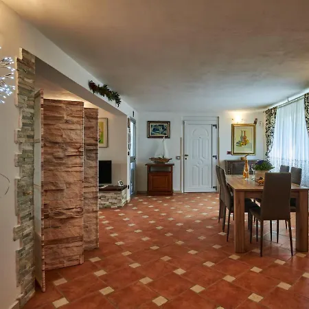 Mottarone By Interhome Διαμέρισμα